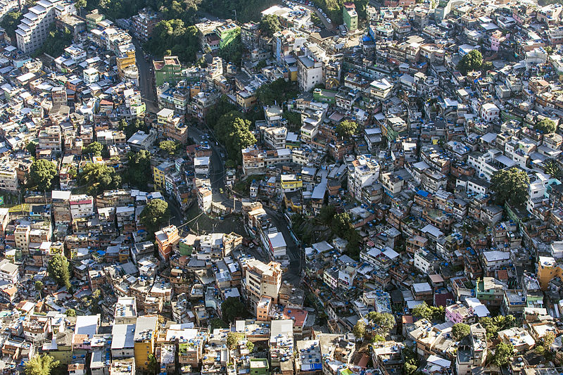 1_rocinha_favela_main_road_2014